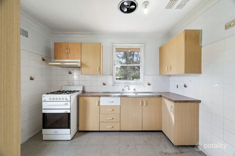 Property photo of 12 Carr Place Bradbury NSW 2560
