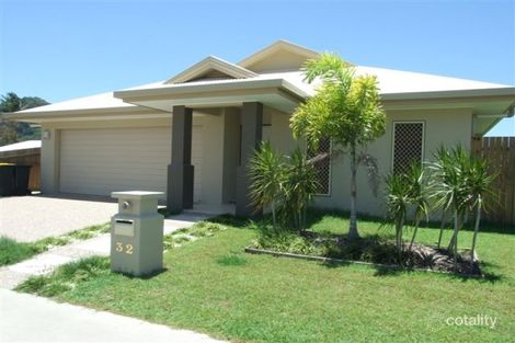 Property photo of 32 Angor Road Trinity Park QLD 4879