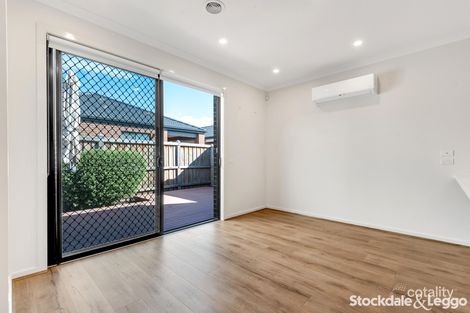 Property photo of 38 Latchford Drive Mickleham VIC 3064