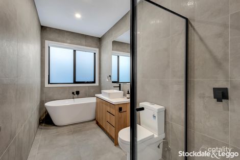 Property photo of 38 Latchford Drive Mickleham VIC 3064