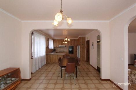 Property photo of 32 Glengala Road Sunshine West VIC 3020