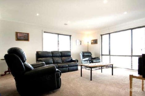 Property photo of 62 Henry Sutton Circuit Dunlop ACT 2615