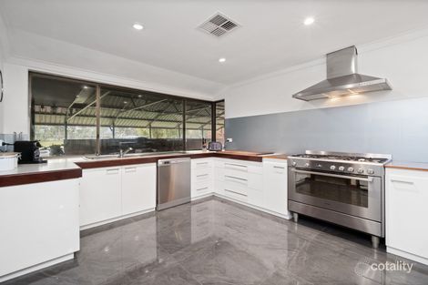 8 Logue Rd, Millendon, WA 6056