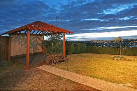 Property photo of 13 Liam Circuit Beaconsfield VIC 3807