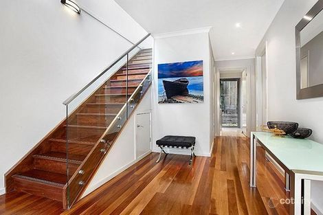 Property photo of 2/27 The Strand Williamstown VIC 3016