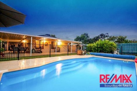 25 Cayman Pl, Kenwick, WA 6107