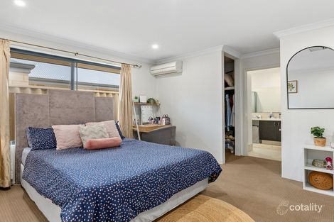 Property photo of 20 Goldfinch Bend Harrisdale WA 6112