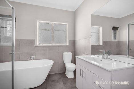 Property photo of 139 Hull Road Croydon VIC 3136