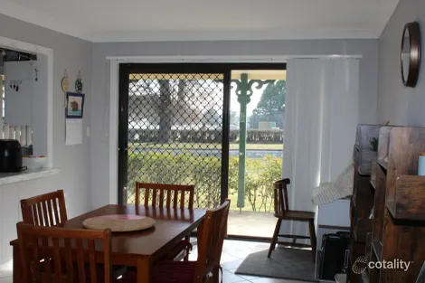 Property photo of 27 Meade Street Glen Innes NSW 2370