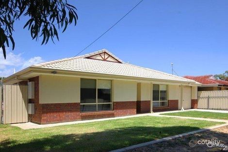 8 Prince Charles St, Morphett Vale, SA 5162