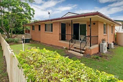 Property photo of 11 Bellhaven Drive Bundamba QLD 4304