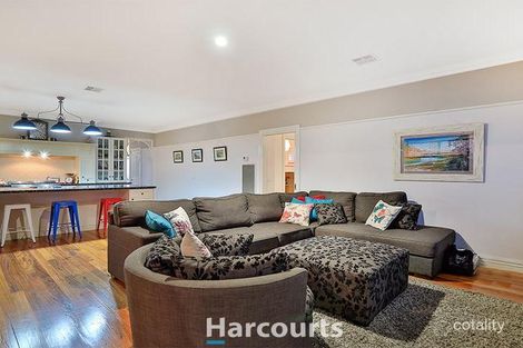 Property photo of 14 Abrehart Road Pakenham VIC 3810
