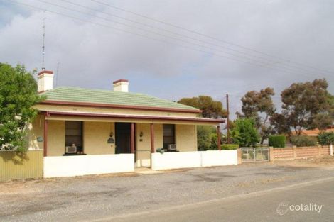 16 Eighth St, Morgan, SA 5320