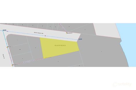 Property photo of 8 Blacks Beach Road Blacks Beach QLD 4740