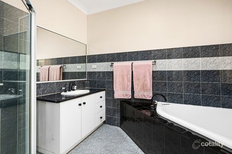 Property photo of 1 Dominic Drive Wodonga VIC 3690