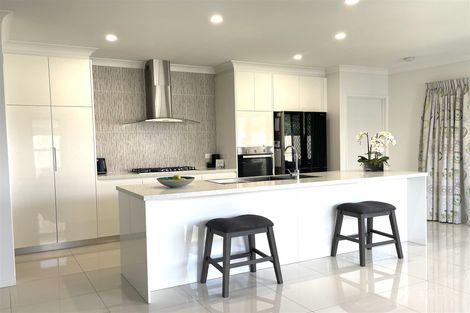 Property photo of 33 Lillydale Way Trinity Beach QLD 4879