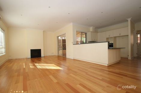 Property photo of 2/2 Olinda Street Glen Waverley VIC 3150