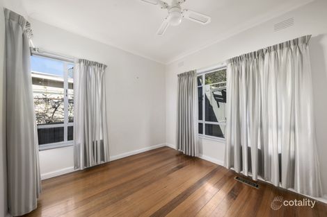 Property photo of 4 Mariana Avenue Croydon South VIC 3136
