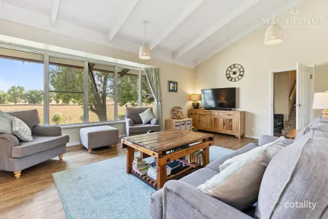 58 Byrnes Rd, North Wagga Wagga, NSW 2650