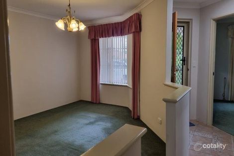 Property photo of 16 Galway Gardens Warnbro WA 6169