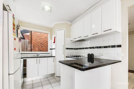 Property photo of 14 Sommeville Drive Roxburgh Park VIC 3064
