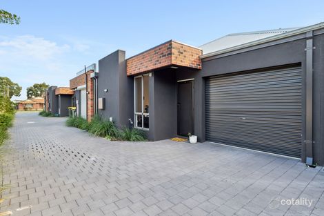 5/2 Wroxton St, Midland, WA 6056
