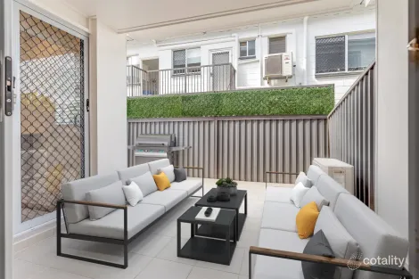 Property photo of 5/8 Griffith Road Scarborough QLD 4020