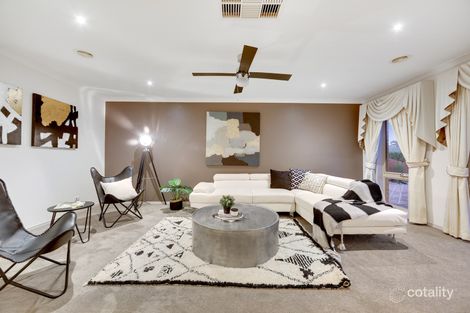 Property photo of 5 Bernard Place Carrum Downs VIC 3201