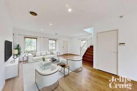 Property photo of 15 Carnell Place Balwyn North VIC 3104
