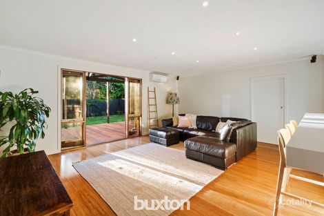 Property photo of 1 Valerie Street Bentleigh East VIC 3165