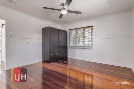 Property photo of 14 Koolewong Street Stafford Heights QLD 4053
