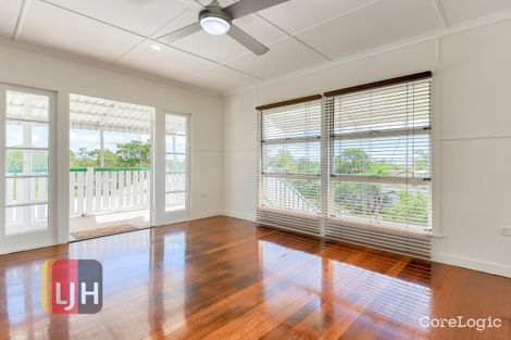 Property photo of 14 Koolewong Street Stafford Heights QLD 4053