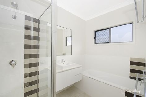 Property photo of 76 Monolith Circuit Cosgrove QLD 4818