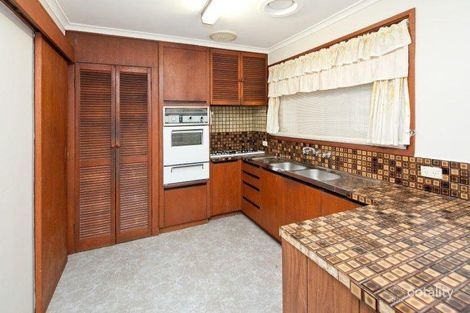 Property photo of 23 Vanessa Drive Hampton Park VIC 3976