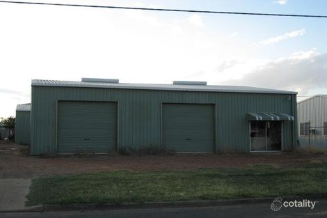 2/11 Glasson St, Emerald, QLD 4720