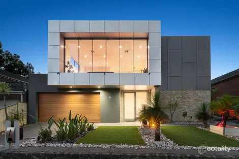 19 Alain Ave, South Morang, VIC 3752