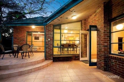 Property photo of 23 Eumeralla Road Caulfield South VIC 3162