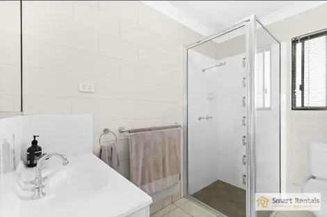 Property photo of 3 Thornbill Close Kelso QLD 4815