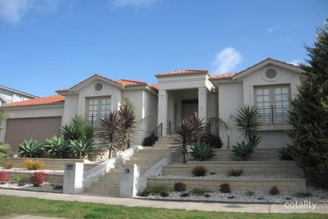 5 Monte Carlo Ct, Greenvale, VIC 3059