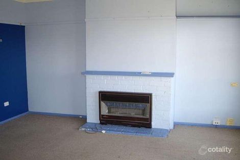 Property photo of 67-69 Service Road South Moe VIC 3825