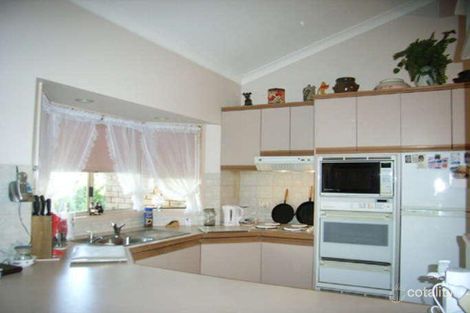 Property photo of 3 Guy Court Kangaroo Flat VIC 3555