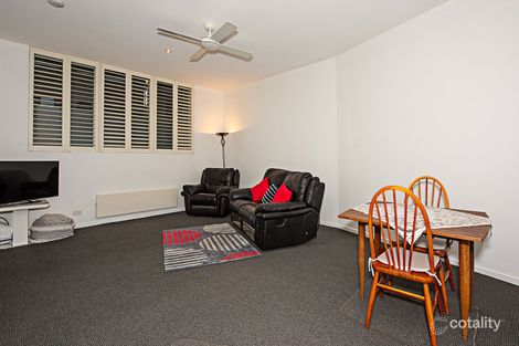 Property photo of 2/6 Anthony Street Melbourne VIC 3000