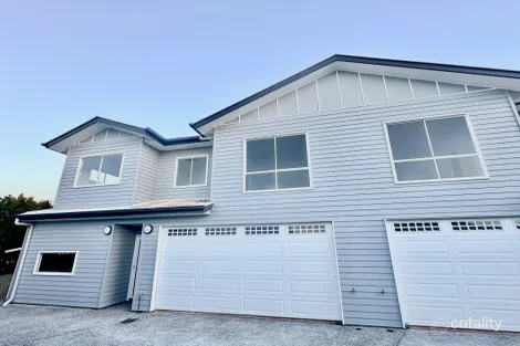 Property photo of 3/56 Charles Canty Drive Wellington Point QLD 4160