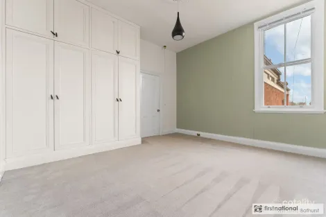 Property photo of 54 Bentinck Street Bathurst NSW 2795