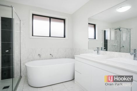 Property photo of 5 Bourne Ridge Oran Park NSW 2570