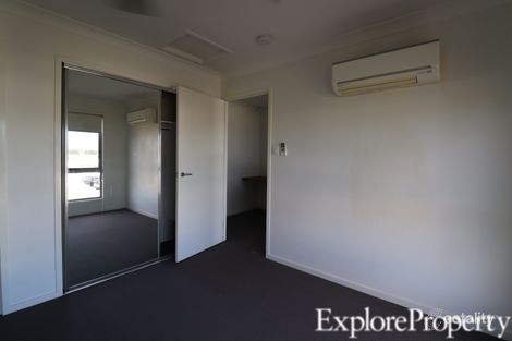 Property photo of 2/64 Makybe Diva Drive Ooralea QLD 4740