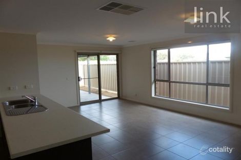 Property photo of 1/110 Greta Drive Hamilton Valley NSW 2641