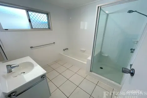 Property photo of 10 New Street Dalby QLD 4405