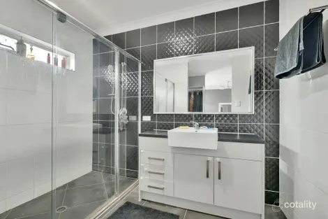 Property photo of 82 Trailblazer Drive Flagstone QLD 4280