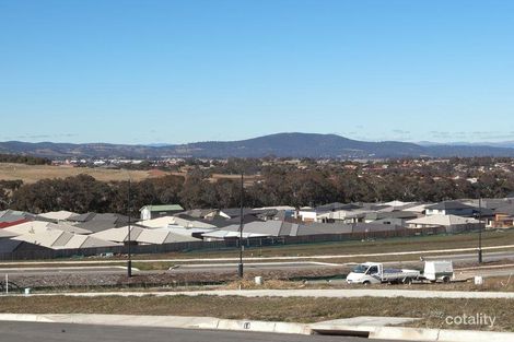 Property photo of 51 Cooley Crescent Casey ACT 2913